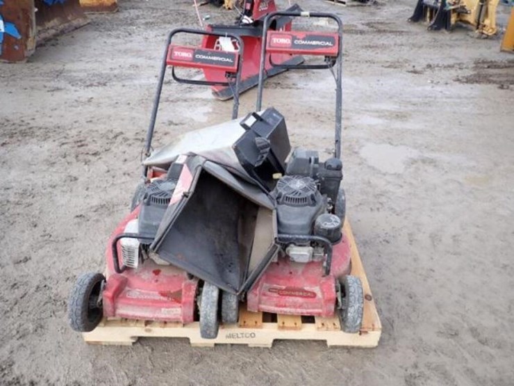 qty-of-(2)-toro-commercial-24-in.-push-mower(s)-image-2