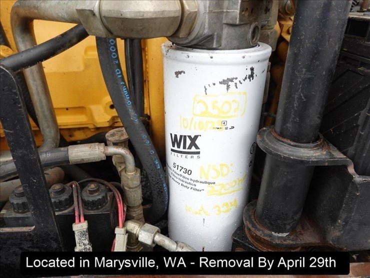 1998-caterpillar-th83-image-5