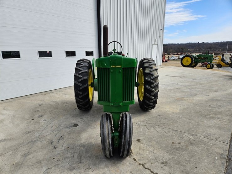 1955-john-deere-70-image-8
