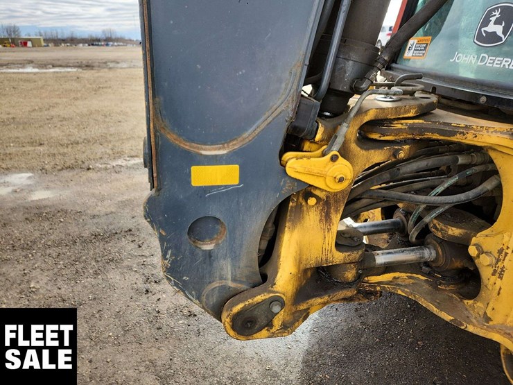 2014-deere-410k-image-41