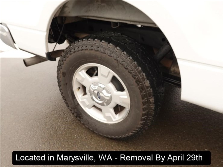 2014-ford-f150-xl-image-24