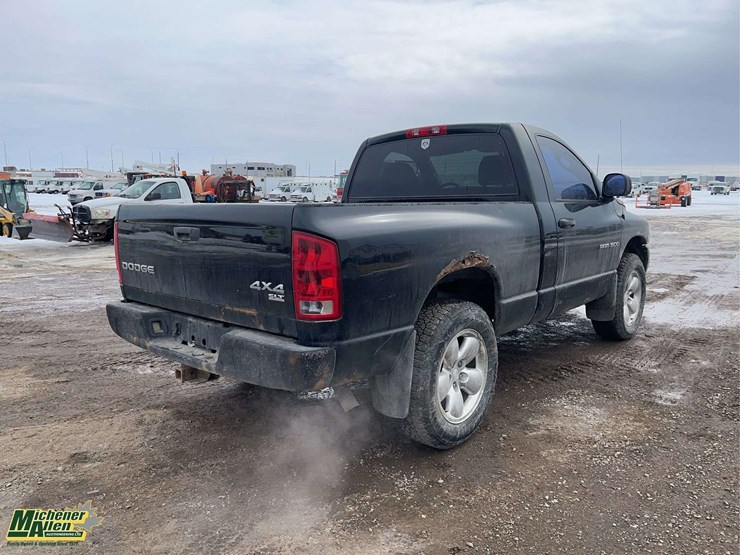 2004-dodge-ram-1500-image-5