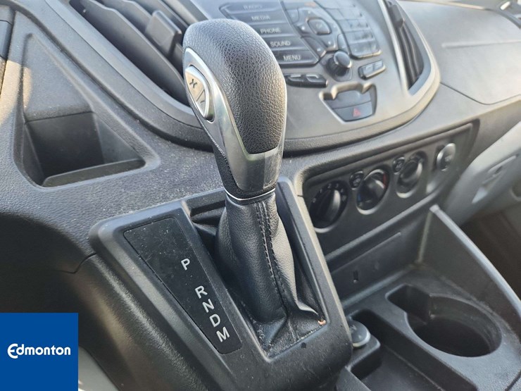 2018-ford-transit-image-19