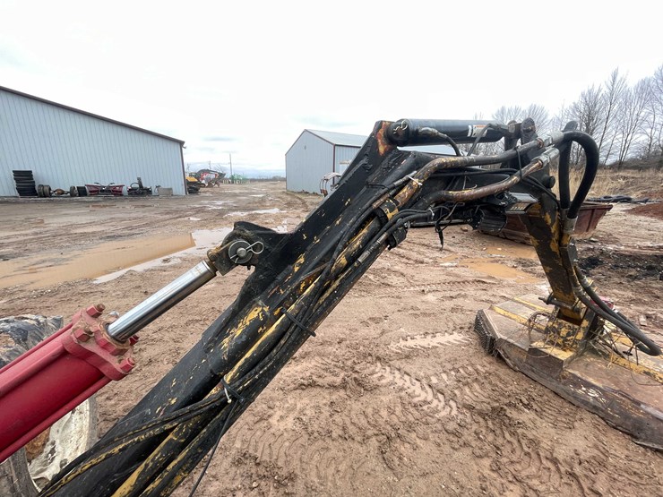 #408-•-tiger-special-6640-tractor-w/brush-cutter-(denmark,-wi)-image-19