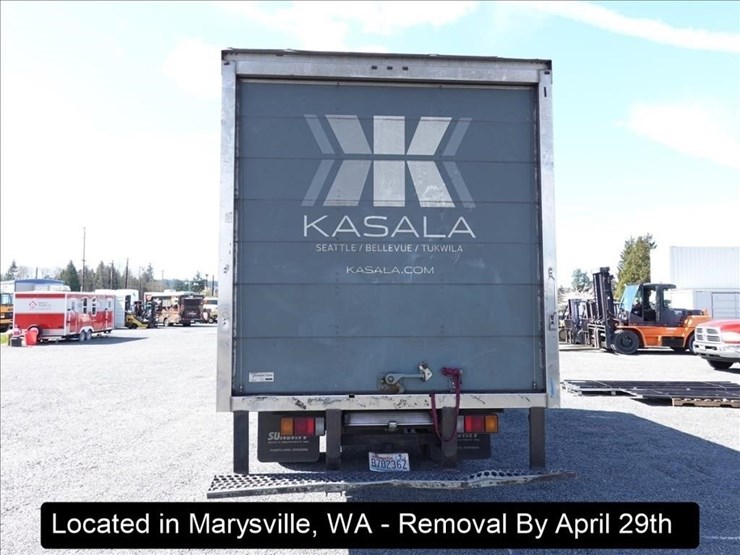 2014-isuzu-nqr-image-25