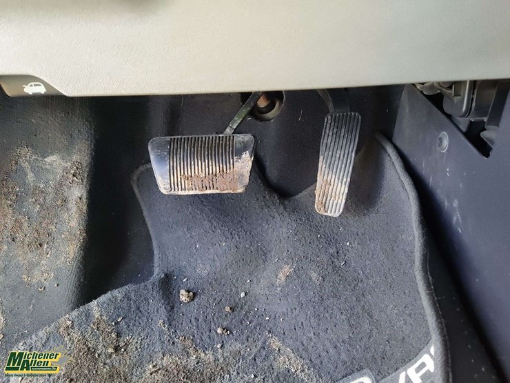 2010-dodge-grand-caravan-se-image-23