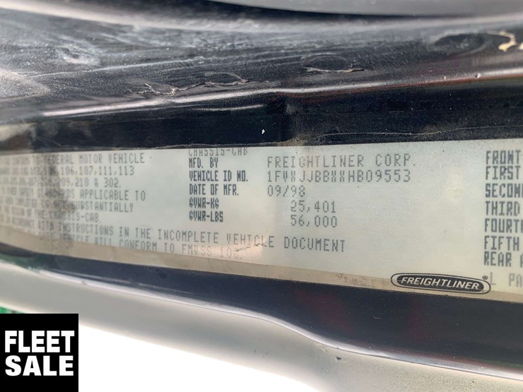 1999-freightliner-fl80-image-14