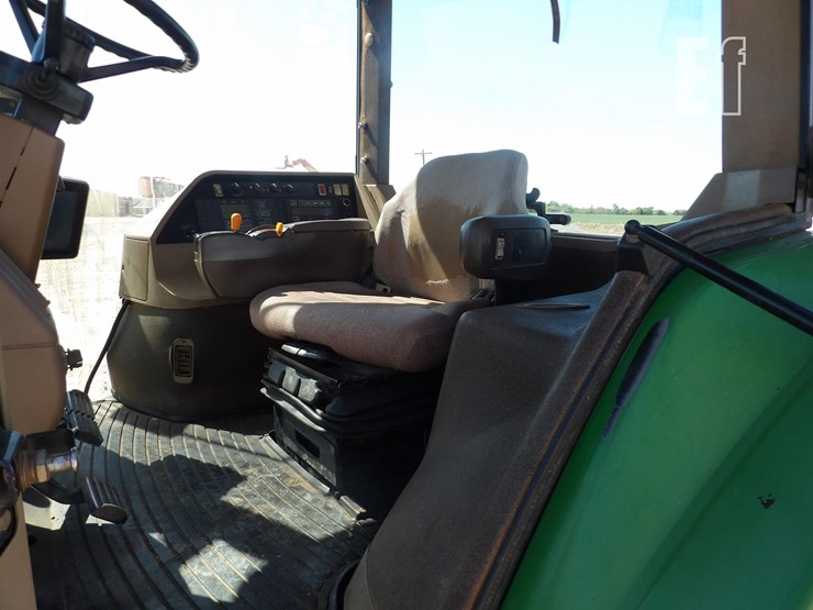 john-deere-8220-image-18