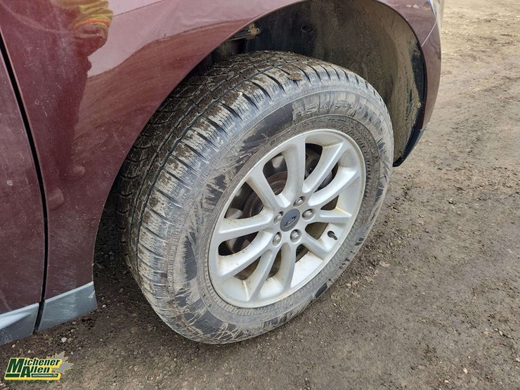 2010-ford-edge-sel-image-13