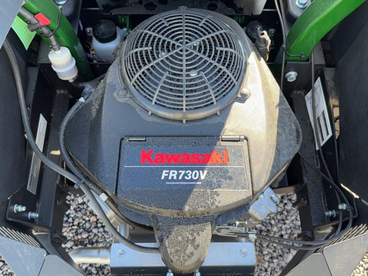 #4074-•-yakta-yxr-120-zero-turn-mower-image-11