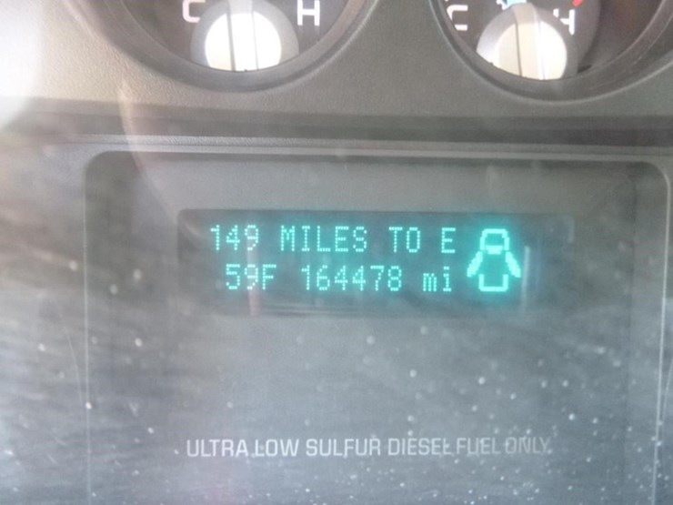 2013-ford-f550-image-29