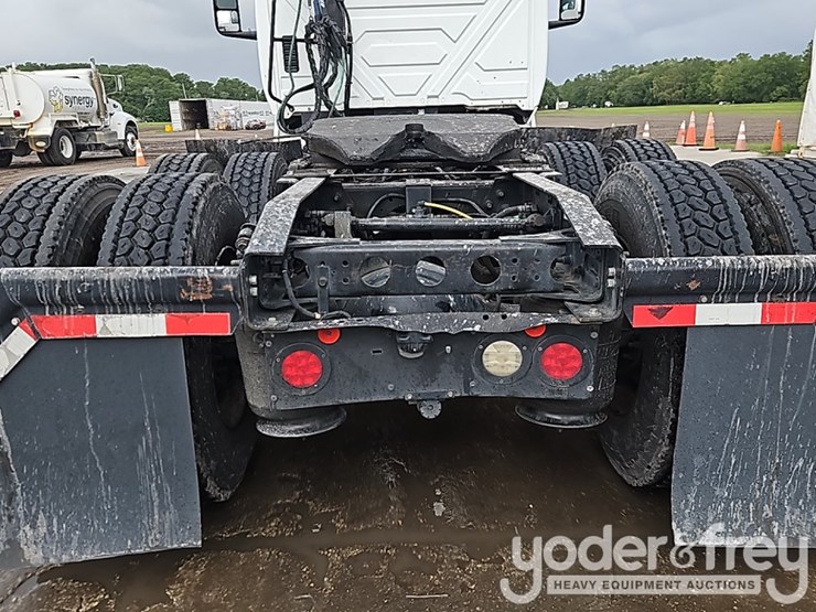 2019-international-lt-image-16