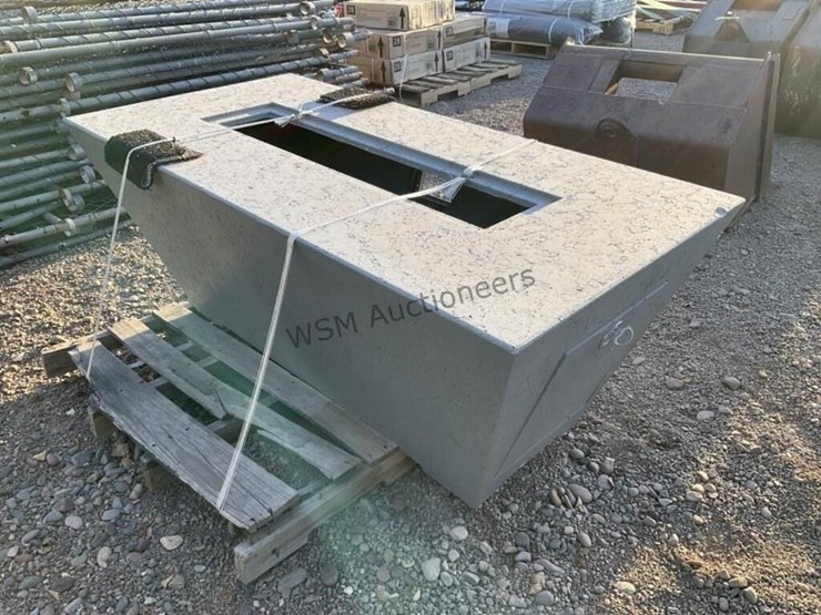 cement-fire-pit-enclosure-image-3