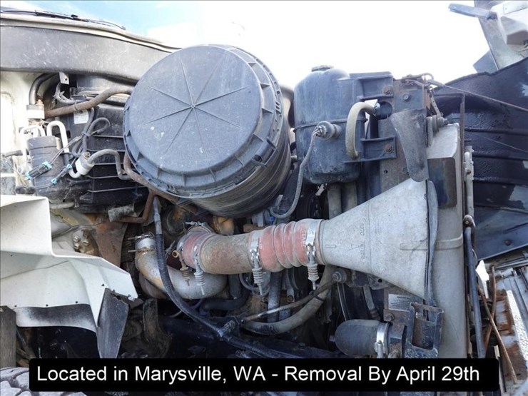 2005-international-7600-image-29