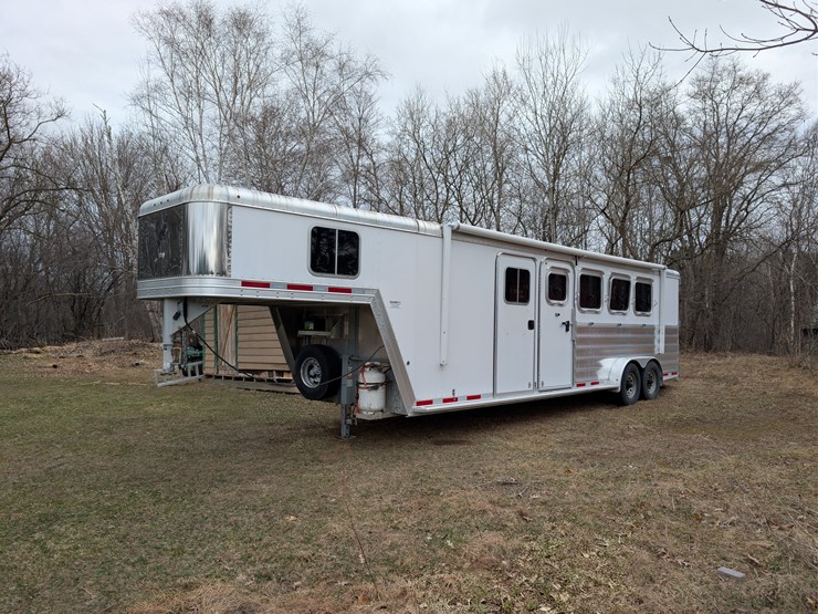 #282-•-2015-featherlite-29'-aluminum-gooseneck-horse-trailer-(wi-title)-(ridgeland,-wi)-image-1