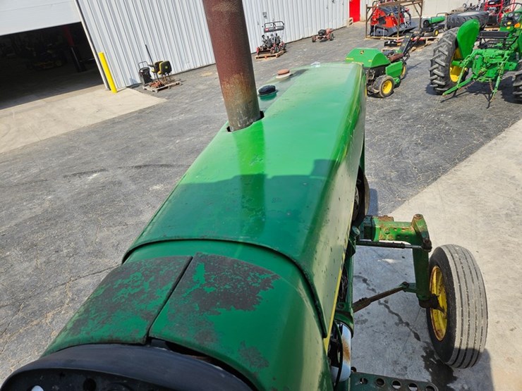 1982-john-deere-4240-image-38