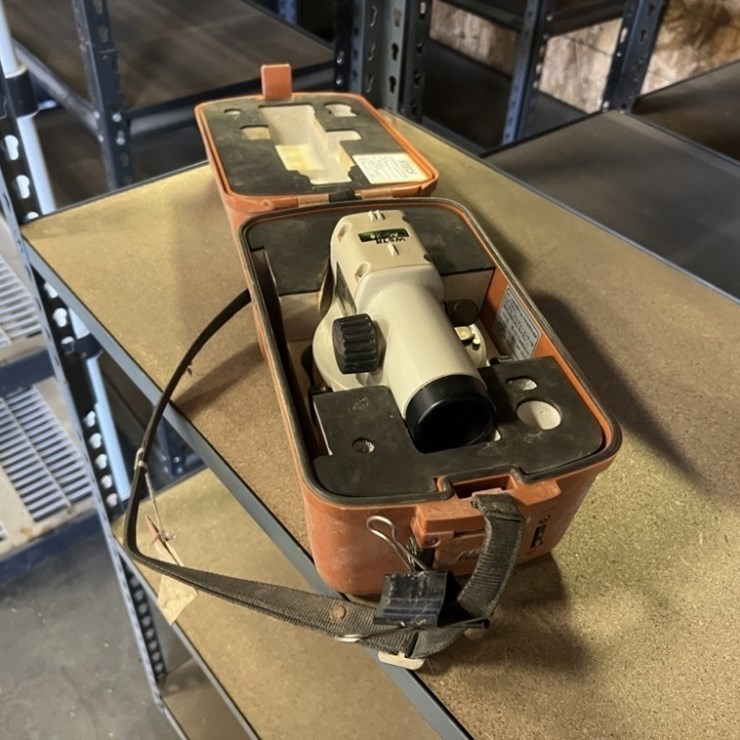 Nikon AC-2s Automatic Laser Level