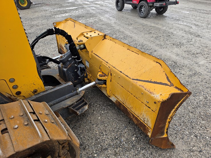 2013-deere-650k-xlt-image-21