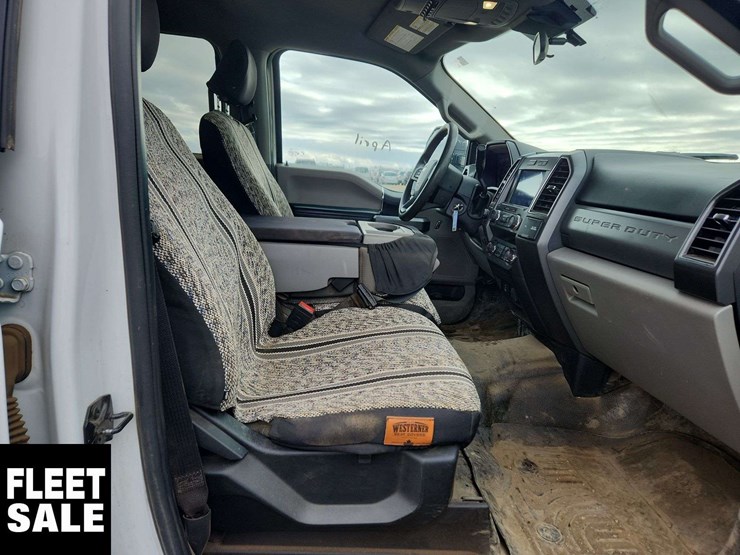 2021-ford-f250-image-16