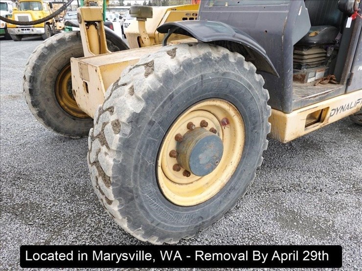 2006-gehl-dl10h44-image-17