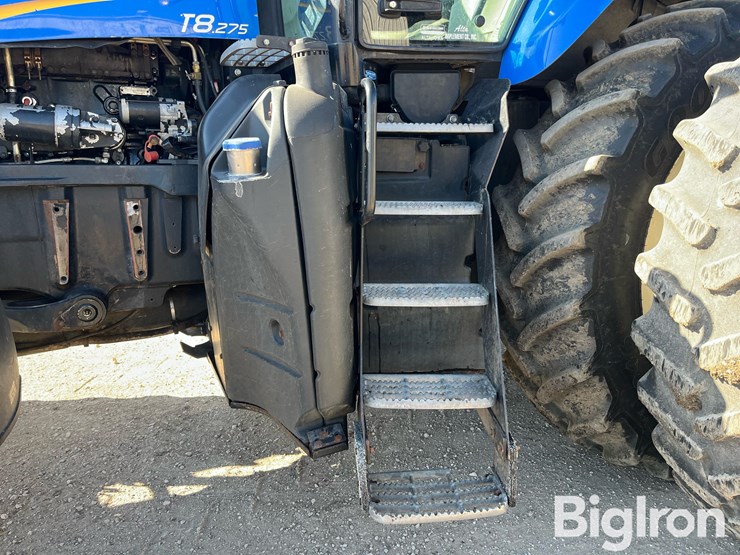 2014-new-holland-t8.275-image-11