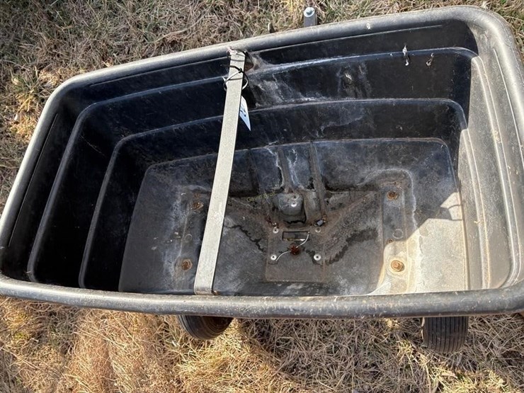 agri-fab-spreader-image-4