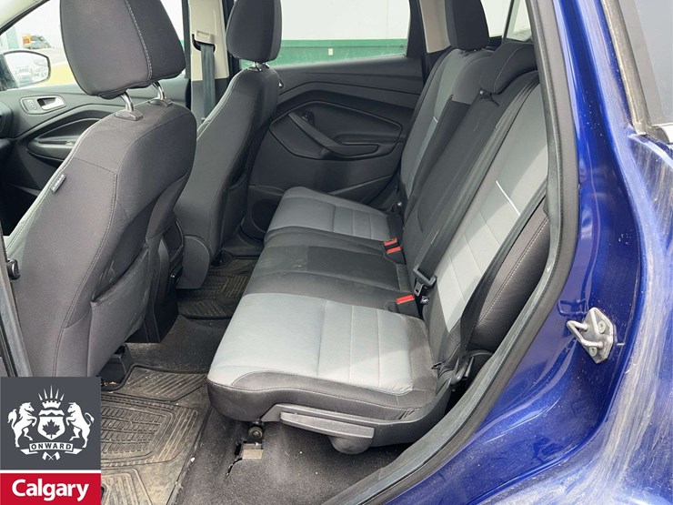 2013-ford-escape-se-image-14