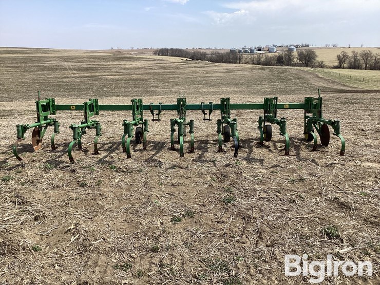 john-deere-6-image-6