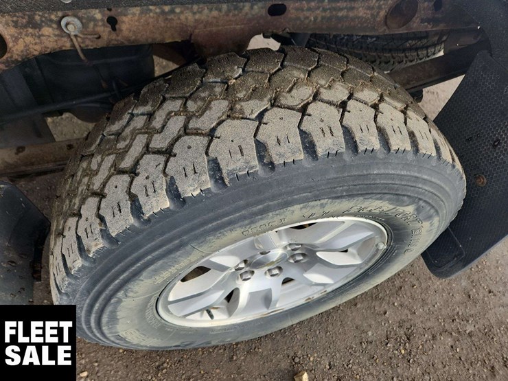 2018-chevrolet-silverado-1500-image-12