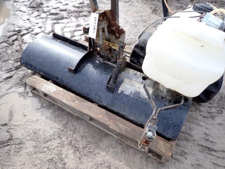 click-n-go-54-in.-snow-plow-image-6