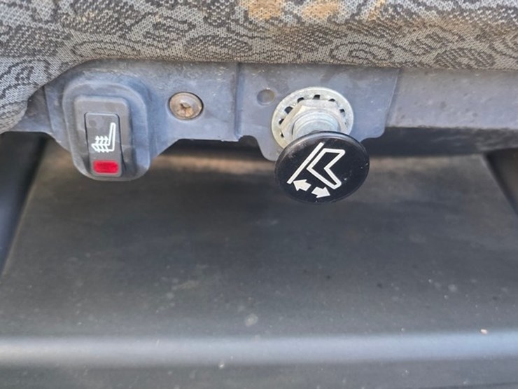 2021-case-tv450b-image-49