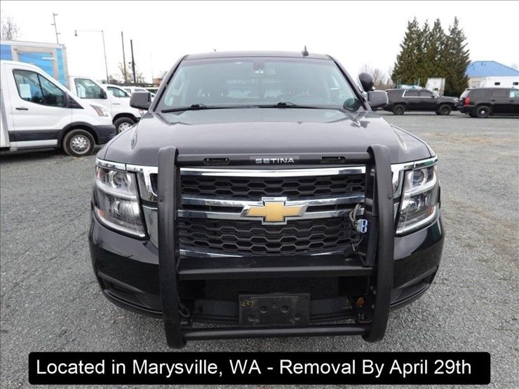 2016-chevrolet-tahoe-image-17