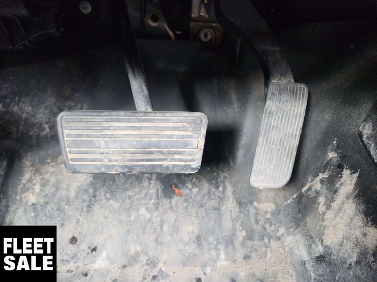 2018-chevrolet-silverado-1500-image-24