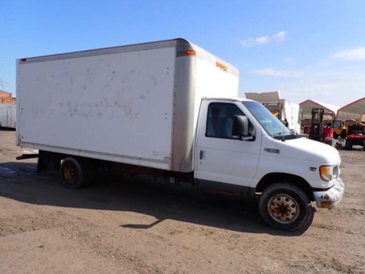 2001-ford-e350-image-3