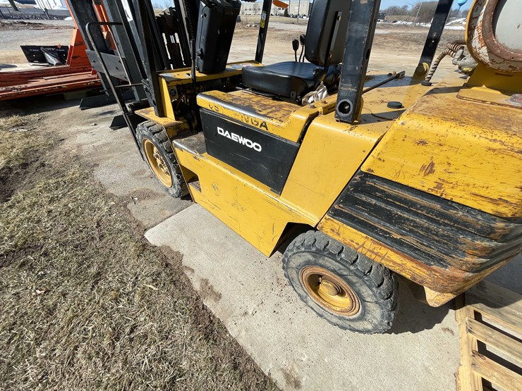 #352-•-daewoo-forklift-lp-(shawano,-wi)-image-11