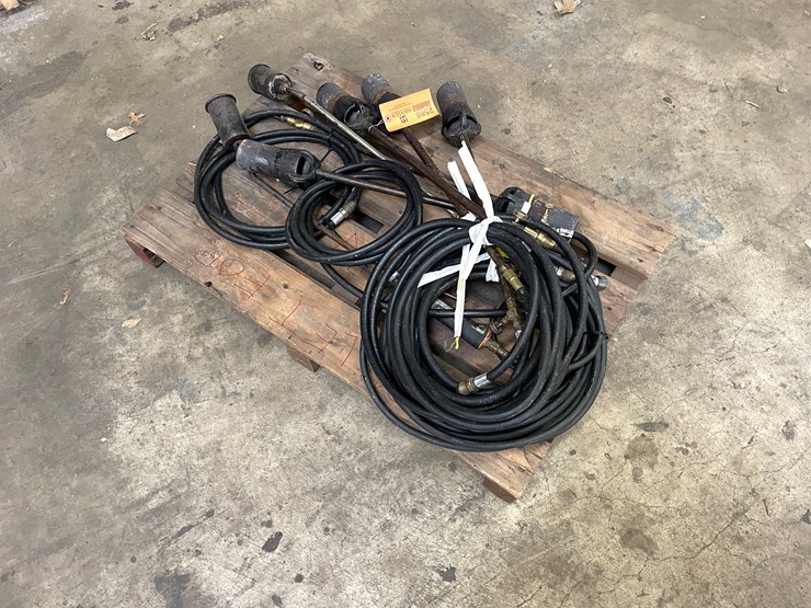 #2588-•-torch-heads-(columbia-heights,-mn)-image-2