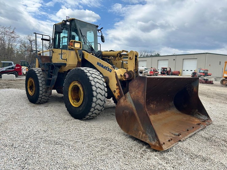 komatsu-wa380-6-image-6