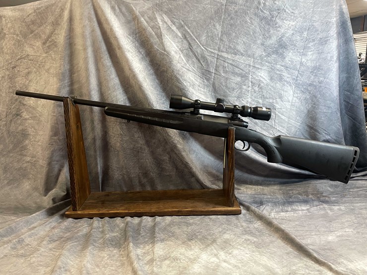 #10143-•-savage-arms-axis-,-30-06-sprg-bolt-action-rifle,-sn:-h625778-image-7