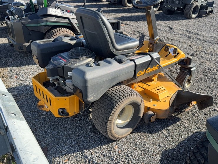 #4057-•-2013-cub-cadet-z-force-zero-turn-mower-image-8