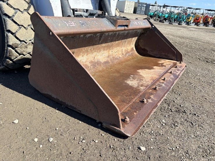 2020-bobcat-s550-image-10