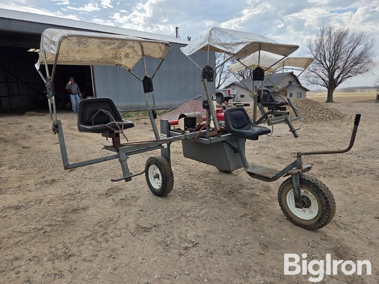 b&b-nitzsche-weeder-3-place-spray-buggy-image-3