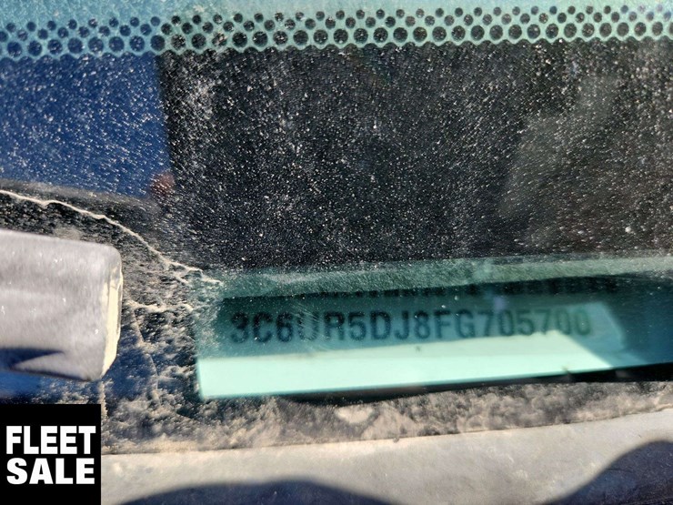 2015-dodge-2500-image-5