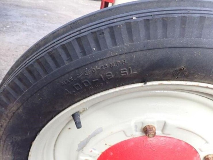 ford-tractor-image-17