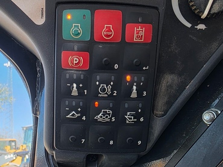 2023-deere-331g-image-57