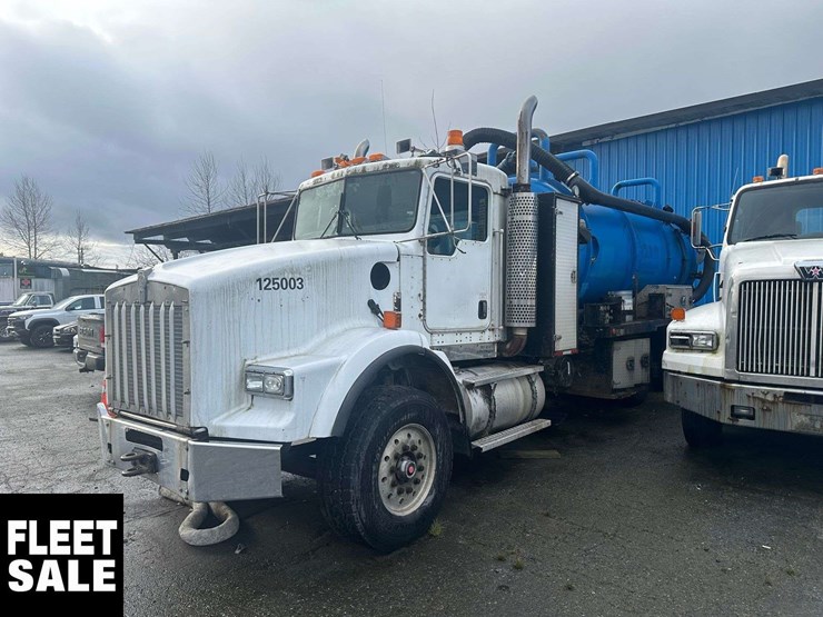 2005-kenworth-t800-image-1