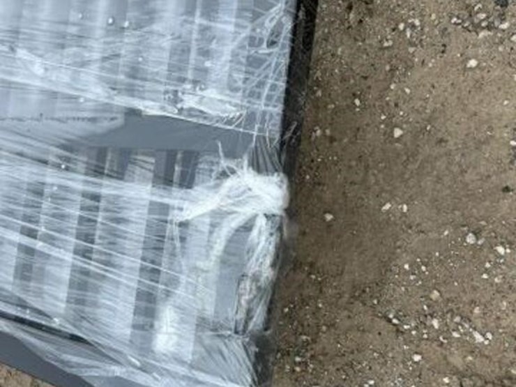 unused-(1)-set-of-greatbear-14-ft-dual-swing-image-7