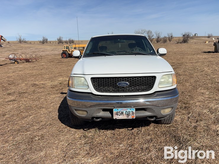 2002-ford-f150-xlt-image-2