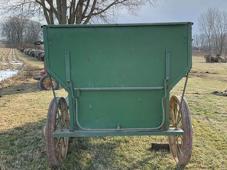john-deere-steel-sided-flare-box-and-running-gear-image-6