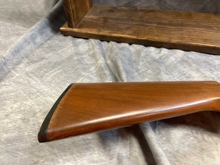 #10148-•-winchester-model-490,-22-lr-semi-auto-rifle,-sn:-j028213-image-20