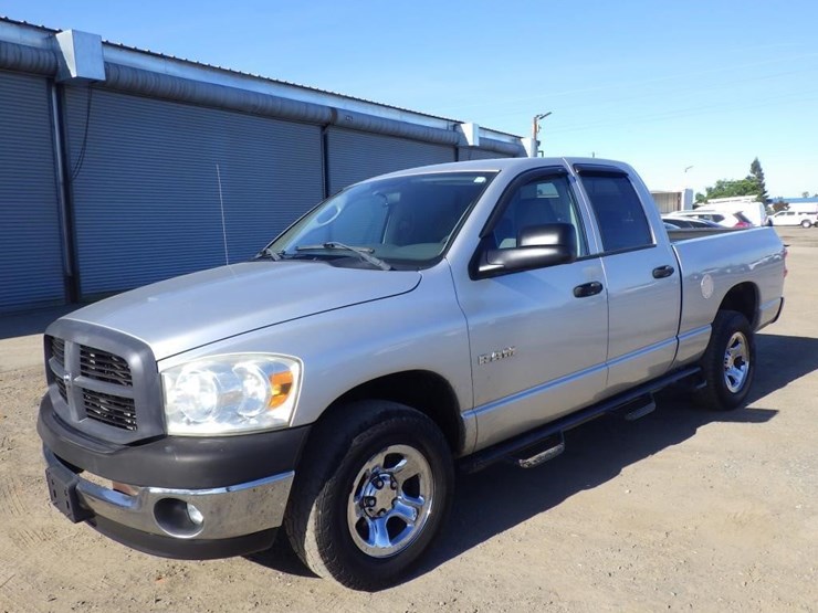 2008-dodge-ram-1500-image-1